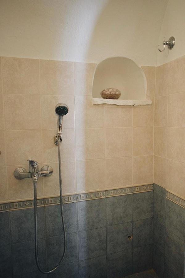 Yi Artistry 1-Bedroom Medieval Holiday House Καλαμωτή Εξωτερικό φωτογραφία